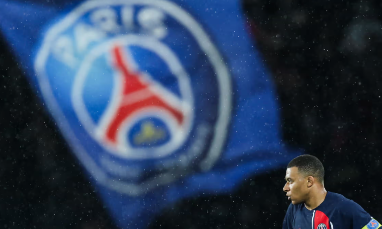 Paris Saint-Germain iškovojo trečiąjį iš eilės Ligue 1 titulą