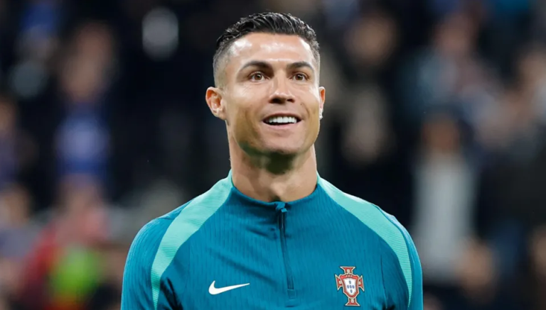 Ronaldo įtrauktas į Portugalijos Euro 2024 rinktinę